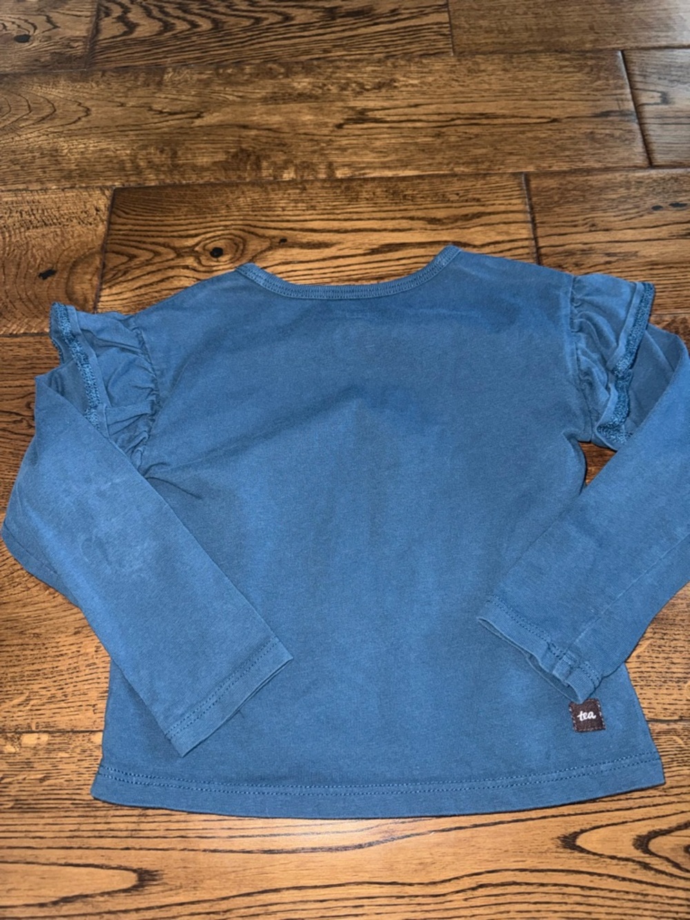 TEA Blue Ruffle Long Sleeve Top Size 2T - Picture 3 of 3